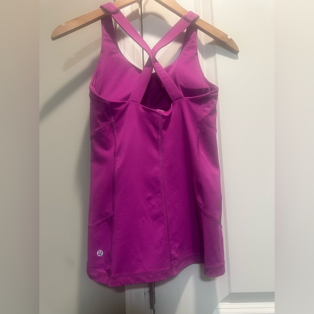 Lululemon workout Tank Top Size 4 - Picture 3 of 6